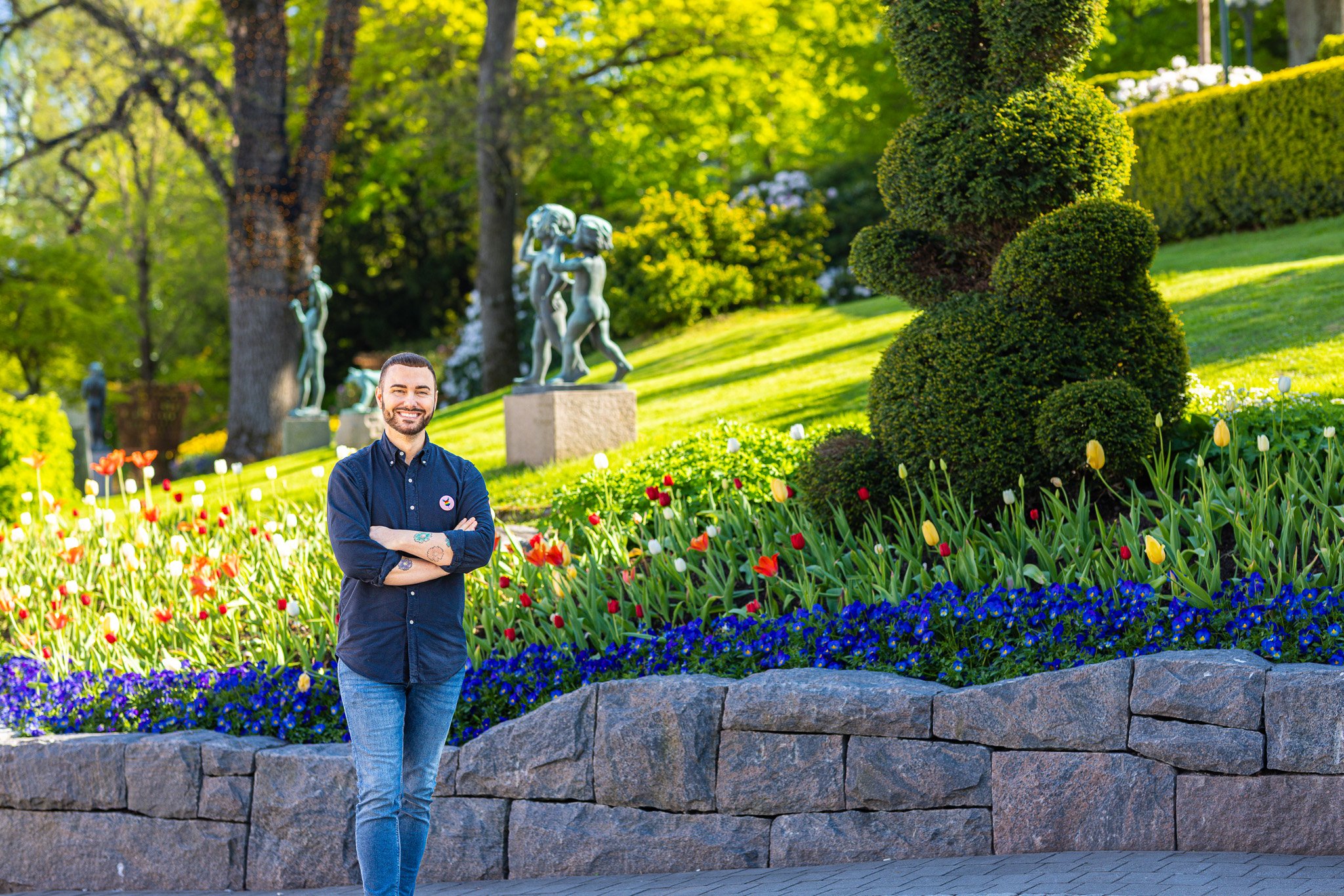Cato vid kaninen på Liseberg